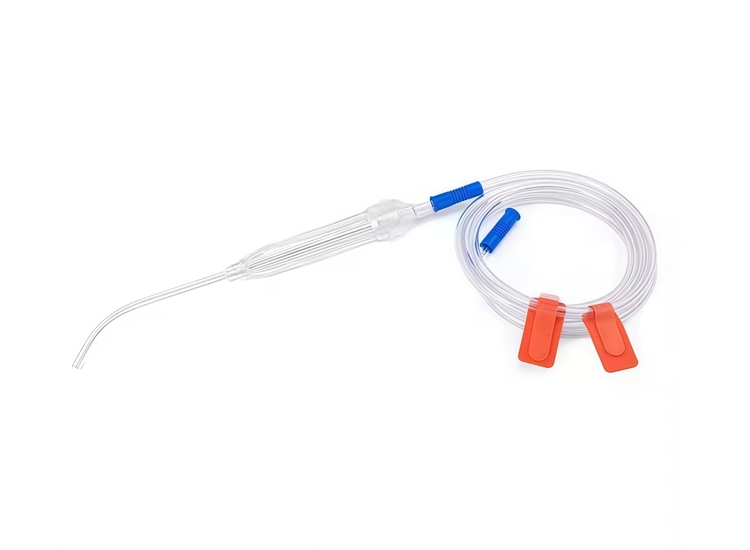 Demonstration of the Use of Sterile Anti-Blocking Suction Tube